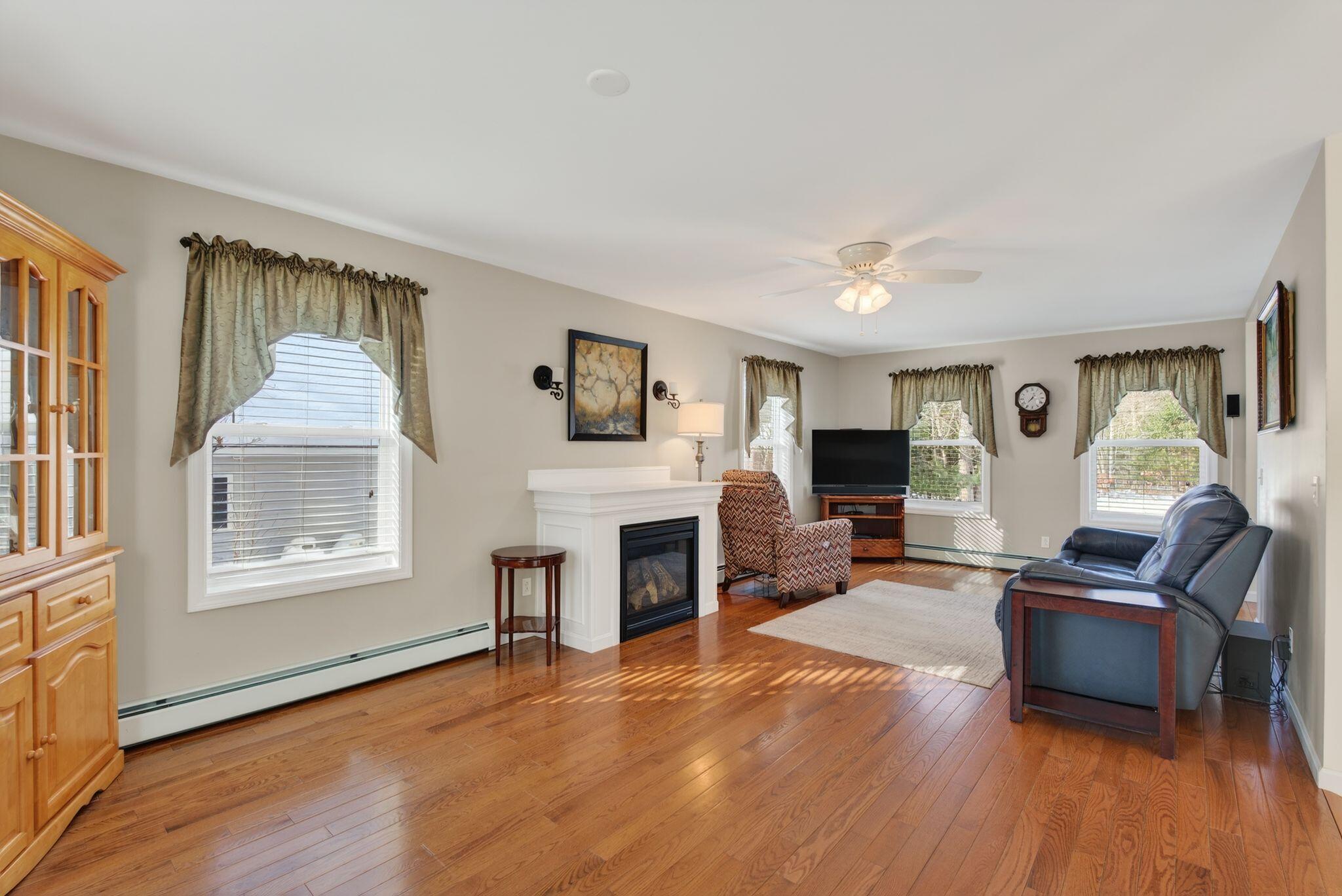 10 Country Drive Old Orchard Beach ME 04064