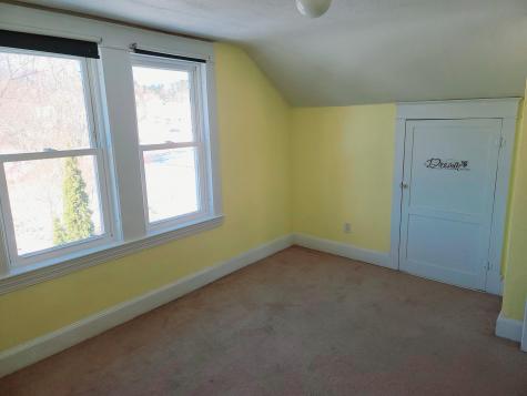 9 Bradford Street Lewiston ME 04240
