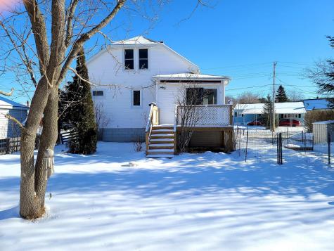 9 Bradford Street Lewiston ME 04240
