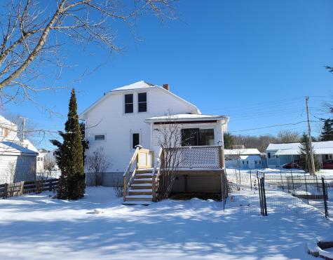 9 Bradford Street Lewiston ME 04240