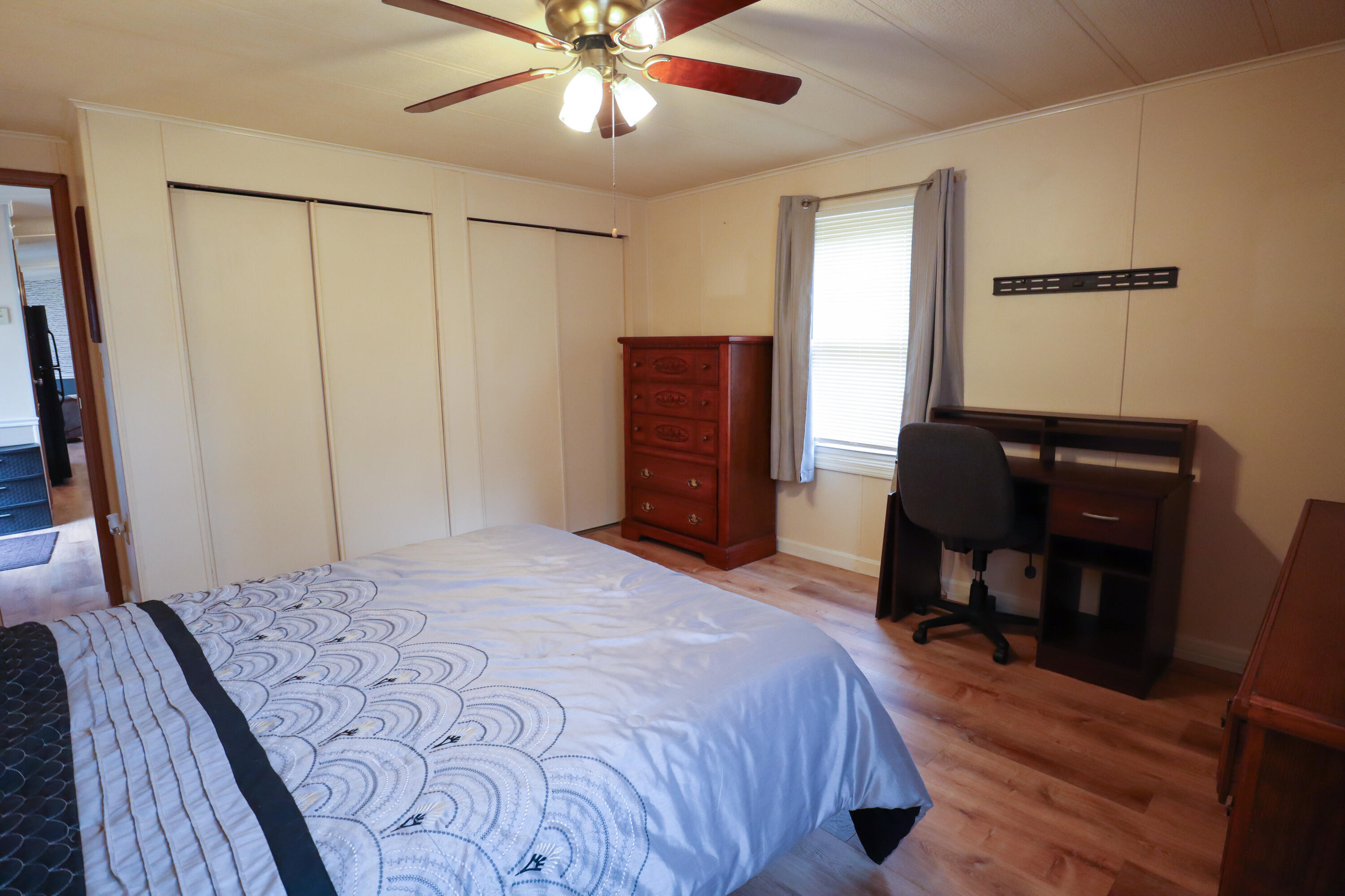 9 Lynewood Drive Norway ME 04268