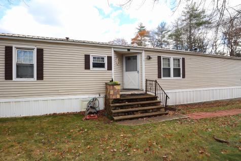 9 Lynewood Drive Norway ME 04268