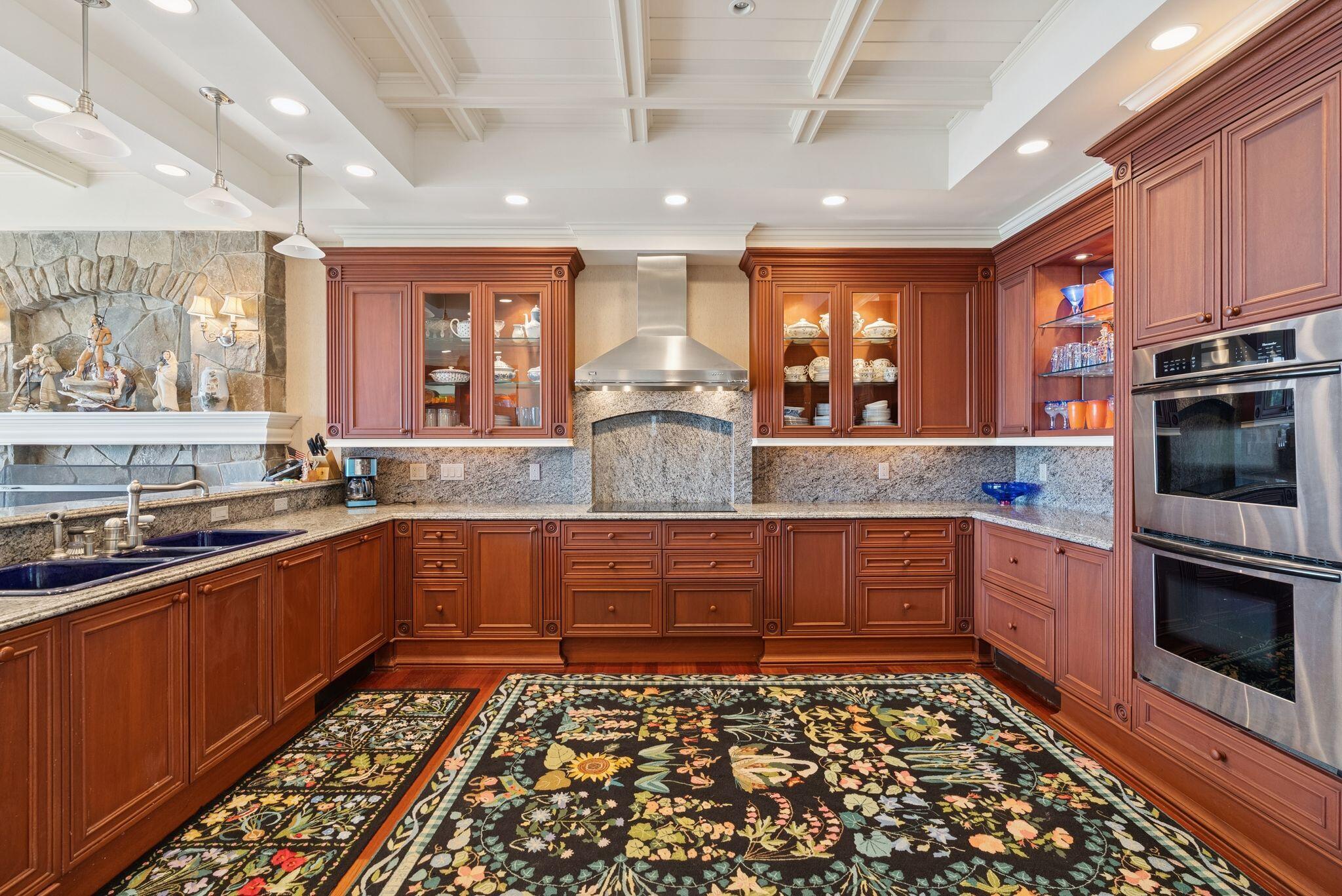 17 Seaview Avenue Kennebunkport ME 04046