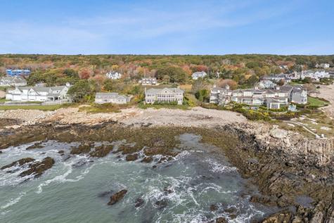 17 Seaview Avenue Kennebunkport ME 04046