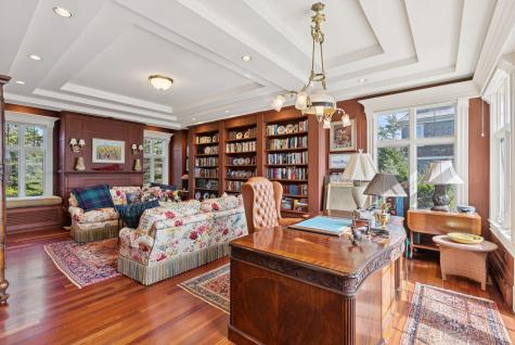 17 Seaview Avenue Kennebunkport ME 04046