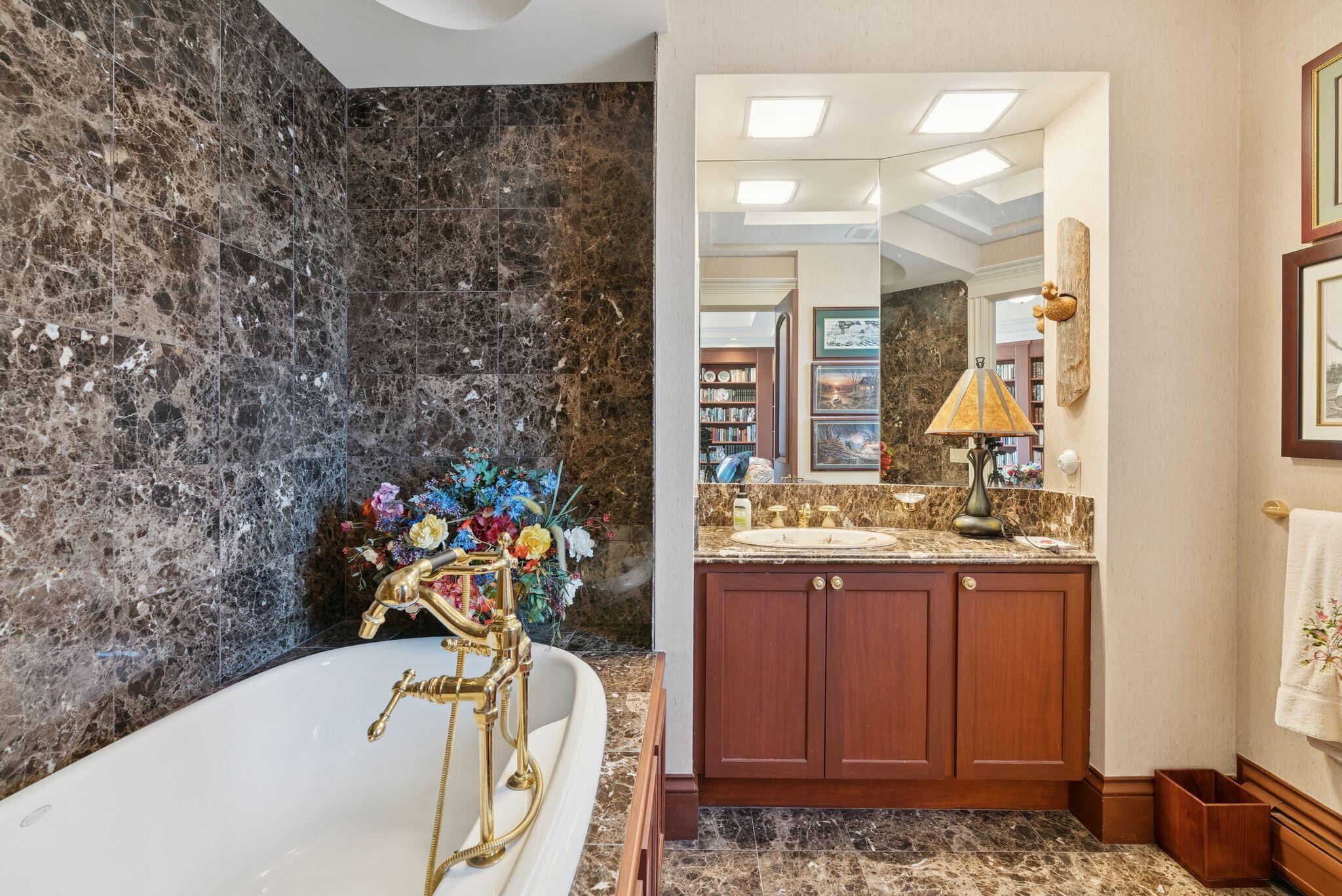 17 Seaview Avenue Kennebunkport ME 04046