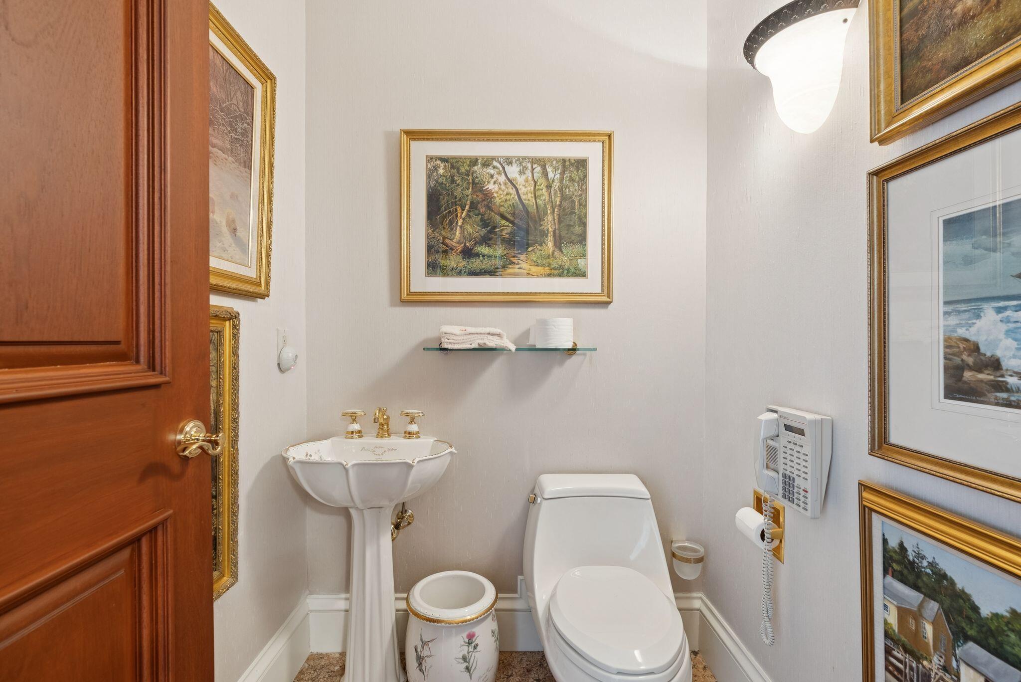 17 Seaview Avenue Kennebunkport ME 04046