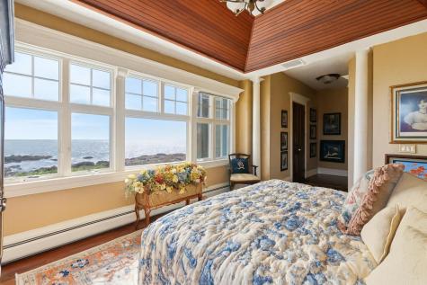 17 Seaview Avenue Kennebunkport ME 04046