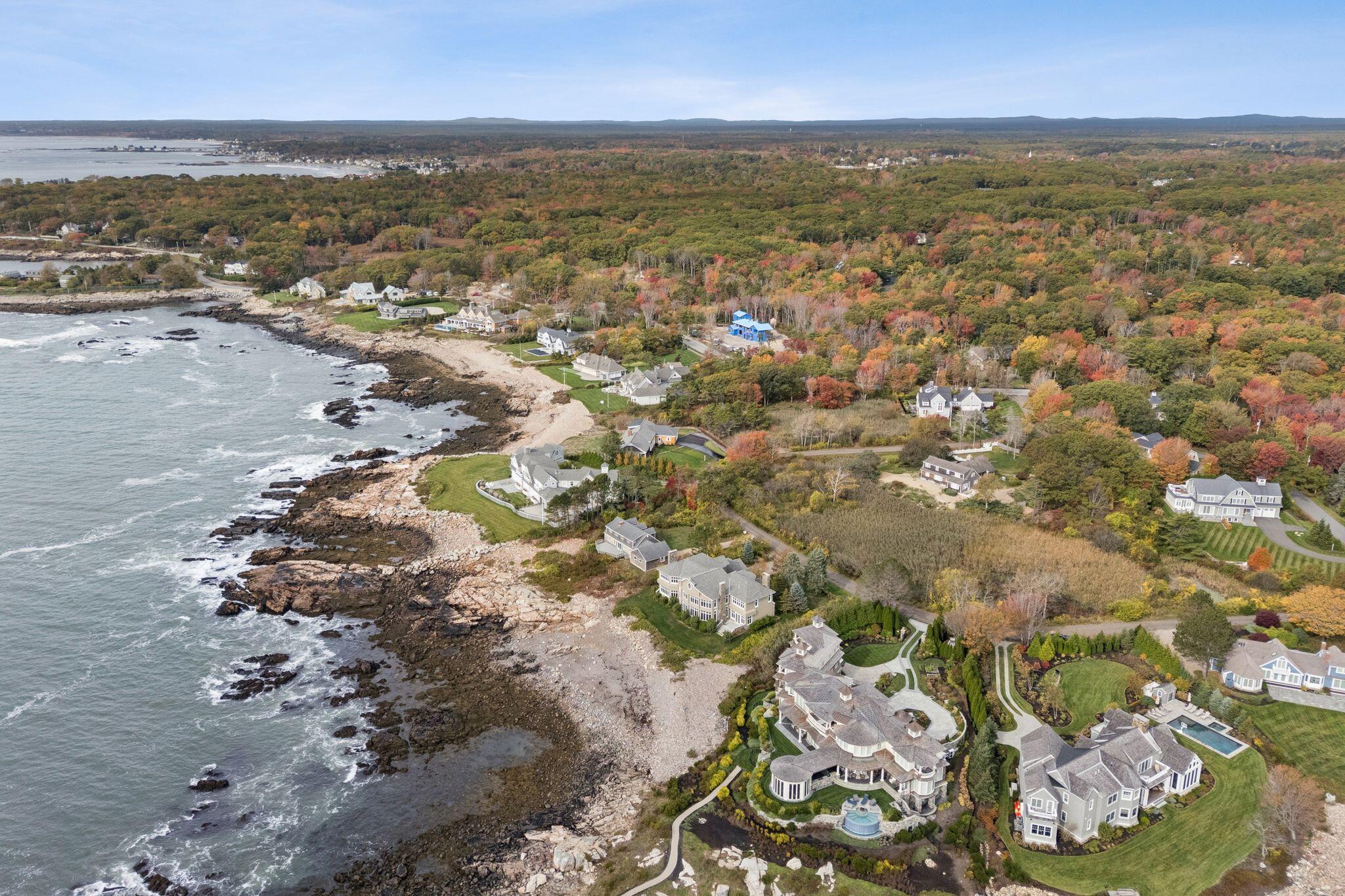 17 Seaview Avenue Kennebunkport ME 04046