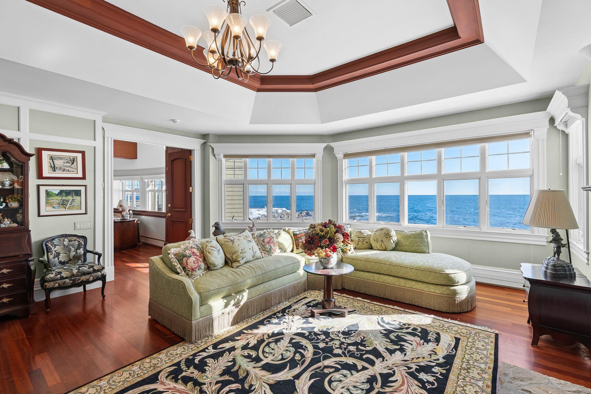 17 Seaview Avenue Kennebunkport ME 04046