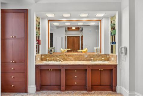 17 Seaview Avenue Kennebunkport ME 04046