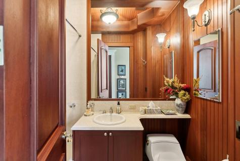 17 Seaview Avenue Kennebunkport ME 04046