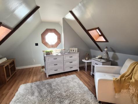 17 Cummings Hill Road Temple ME 04984