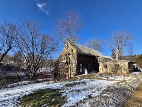 17 Cummings Hill Road Temple ME 04984