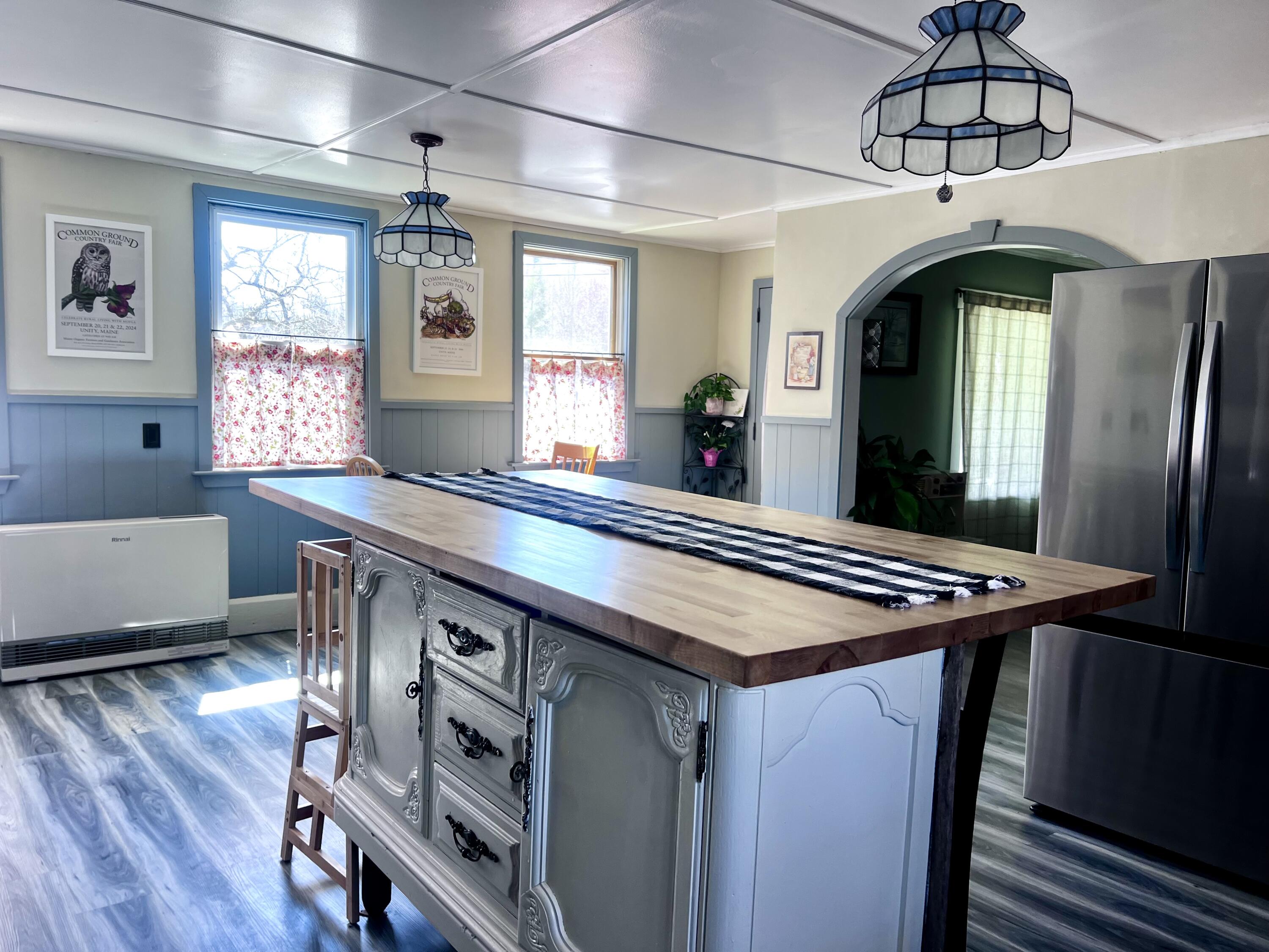 28 Vienna Road Chesterville ME 04938
