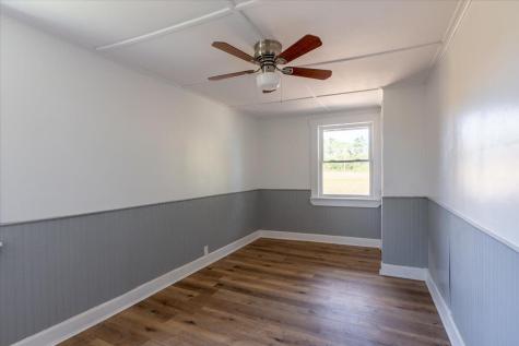 585 Waldoboro Road Washington ME 04574