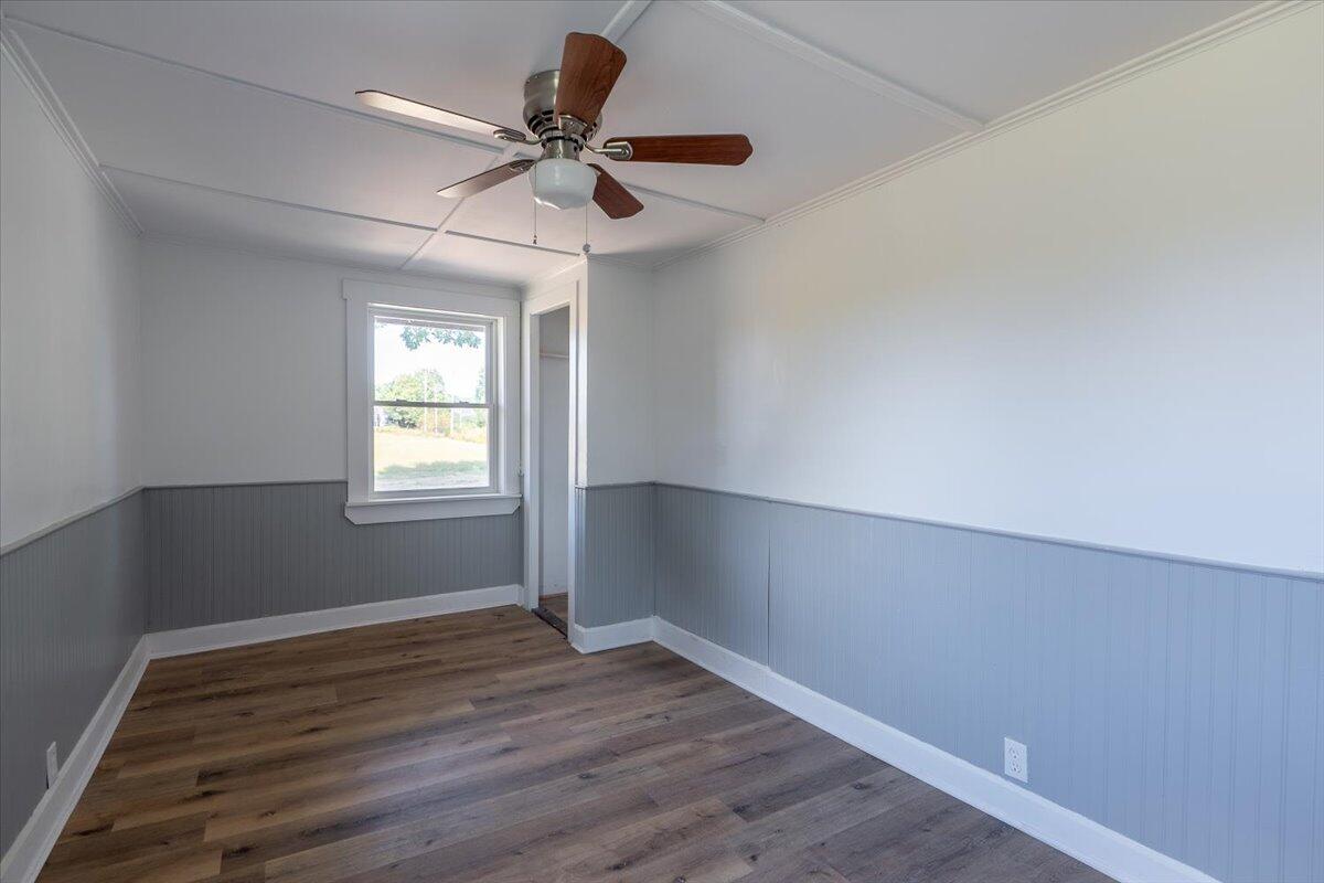 585 Waldoboro Road Washington ME 04574