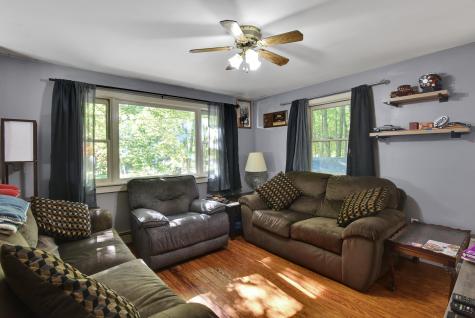 35 Oak Street Casco ME 04015