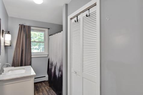 35 Oak Street Casco ME 04015
