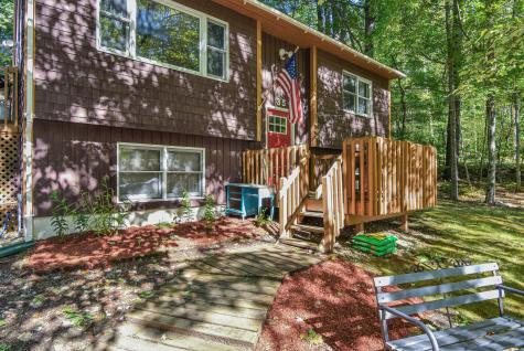 35 Oak Street Casco ME 04015