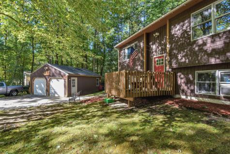35 Oak Street Casco ME 04015