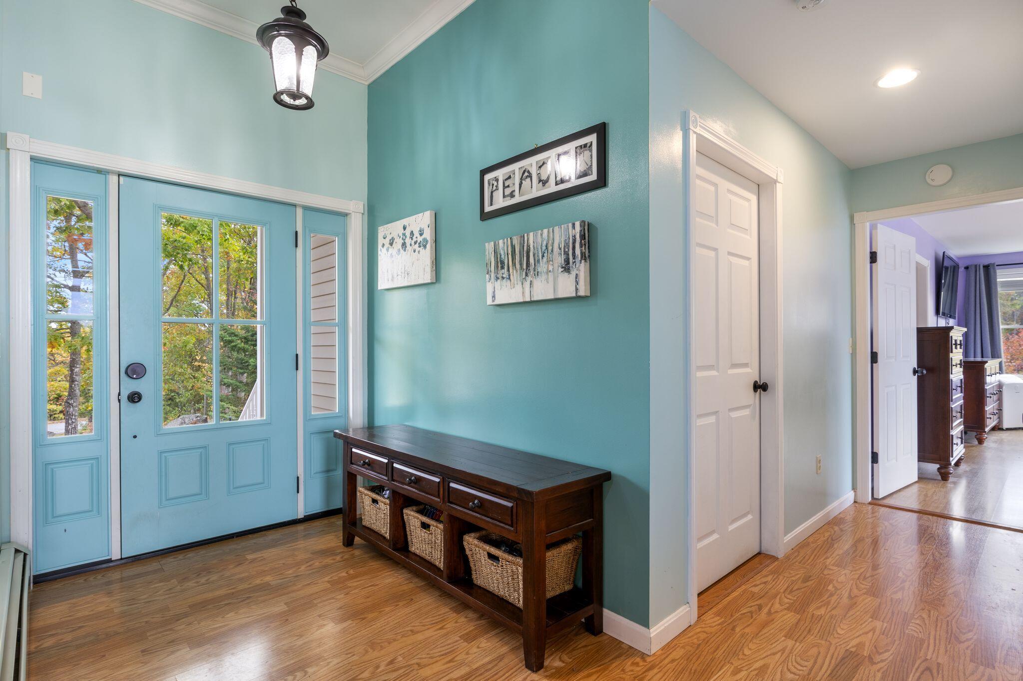 29 High Point Place Bradley ME 04411