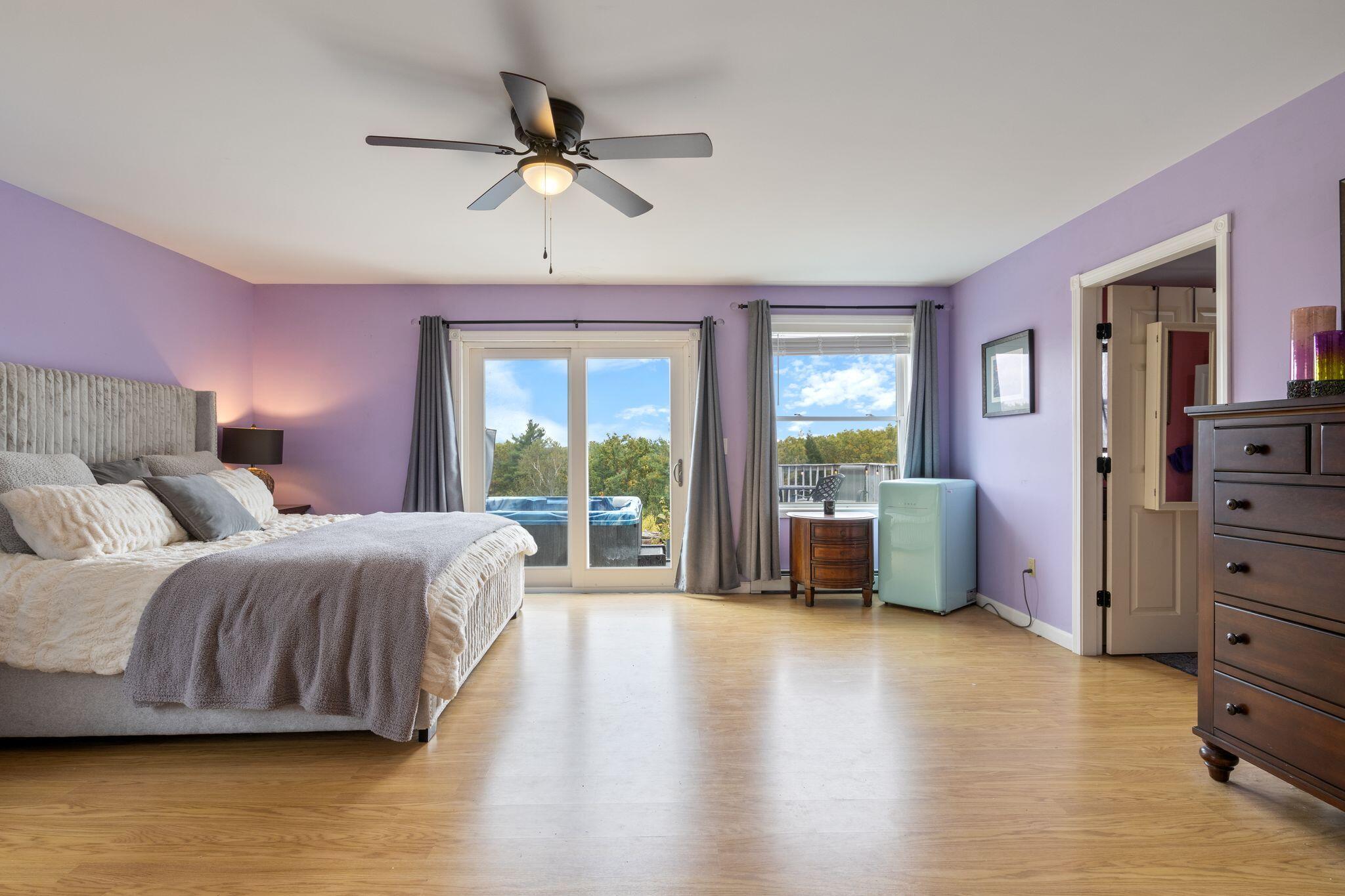 29 High Point Place Bradley ME 04411