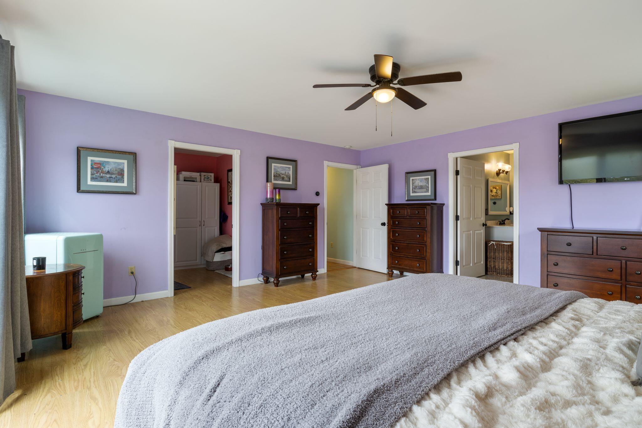 29 High Point Place Bradley ME 04411