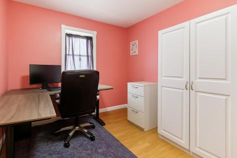 29 High Point Place Bradley ME 04411