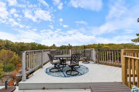 29 High Point Place Bradley ME 04411