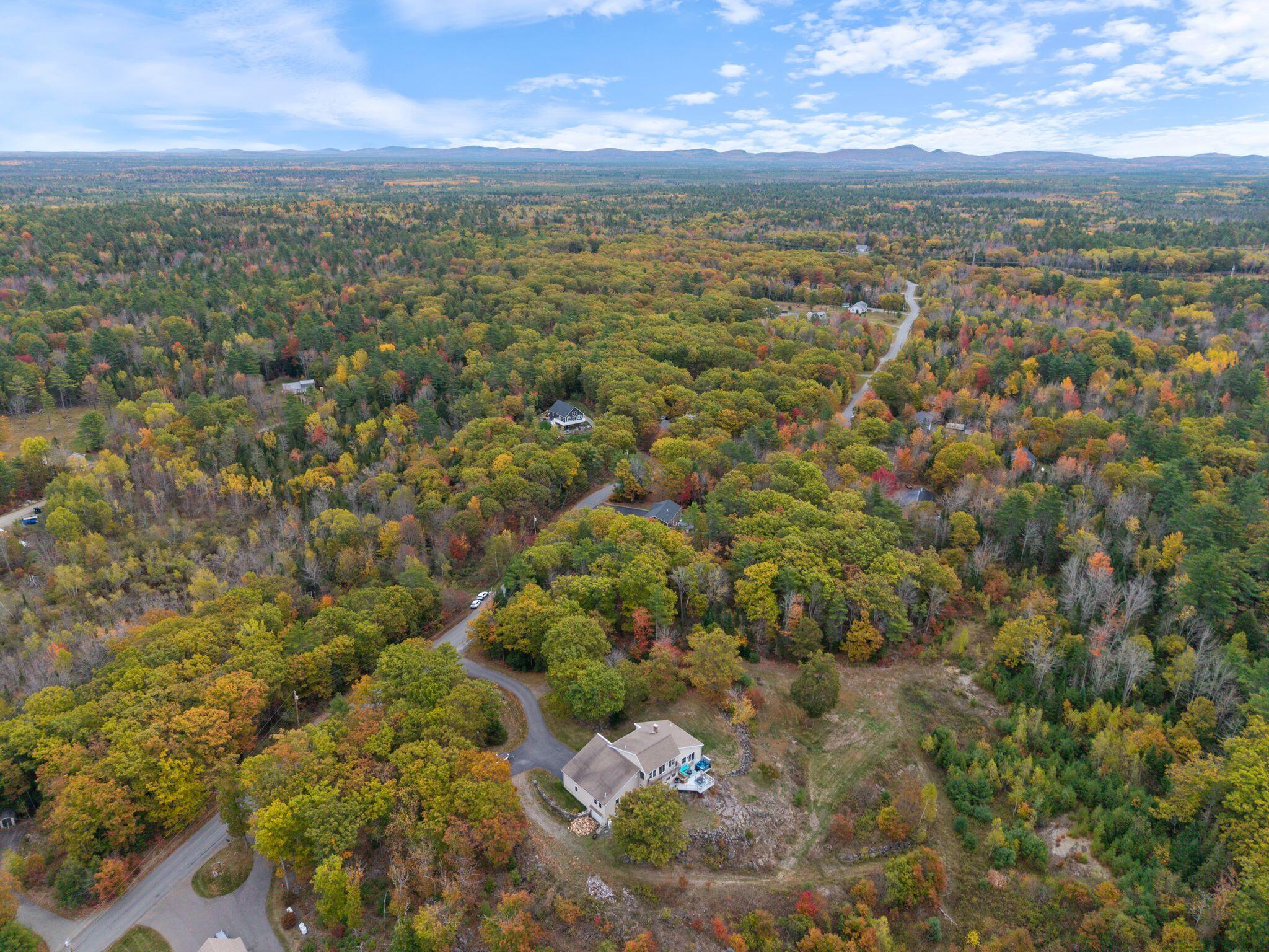 29 High Point Place Bradley ME 04411