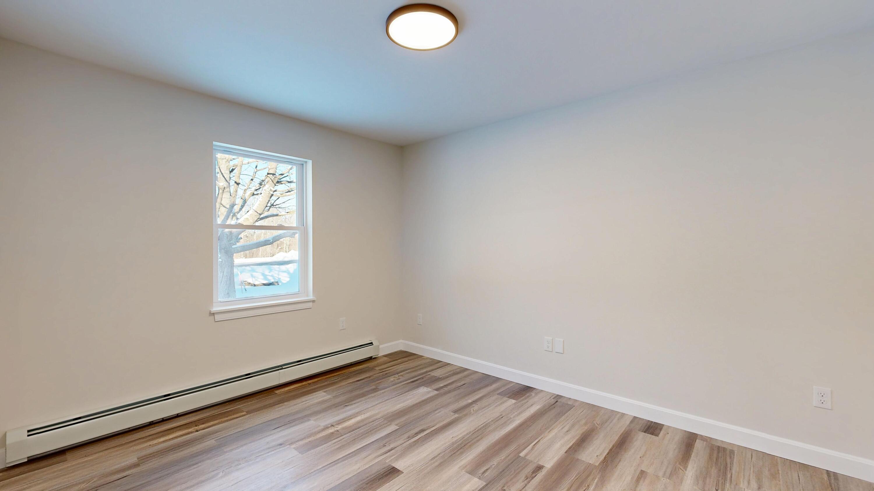 4 Old Lisbon Road Lewiston ME 04240