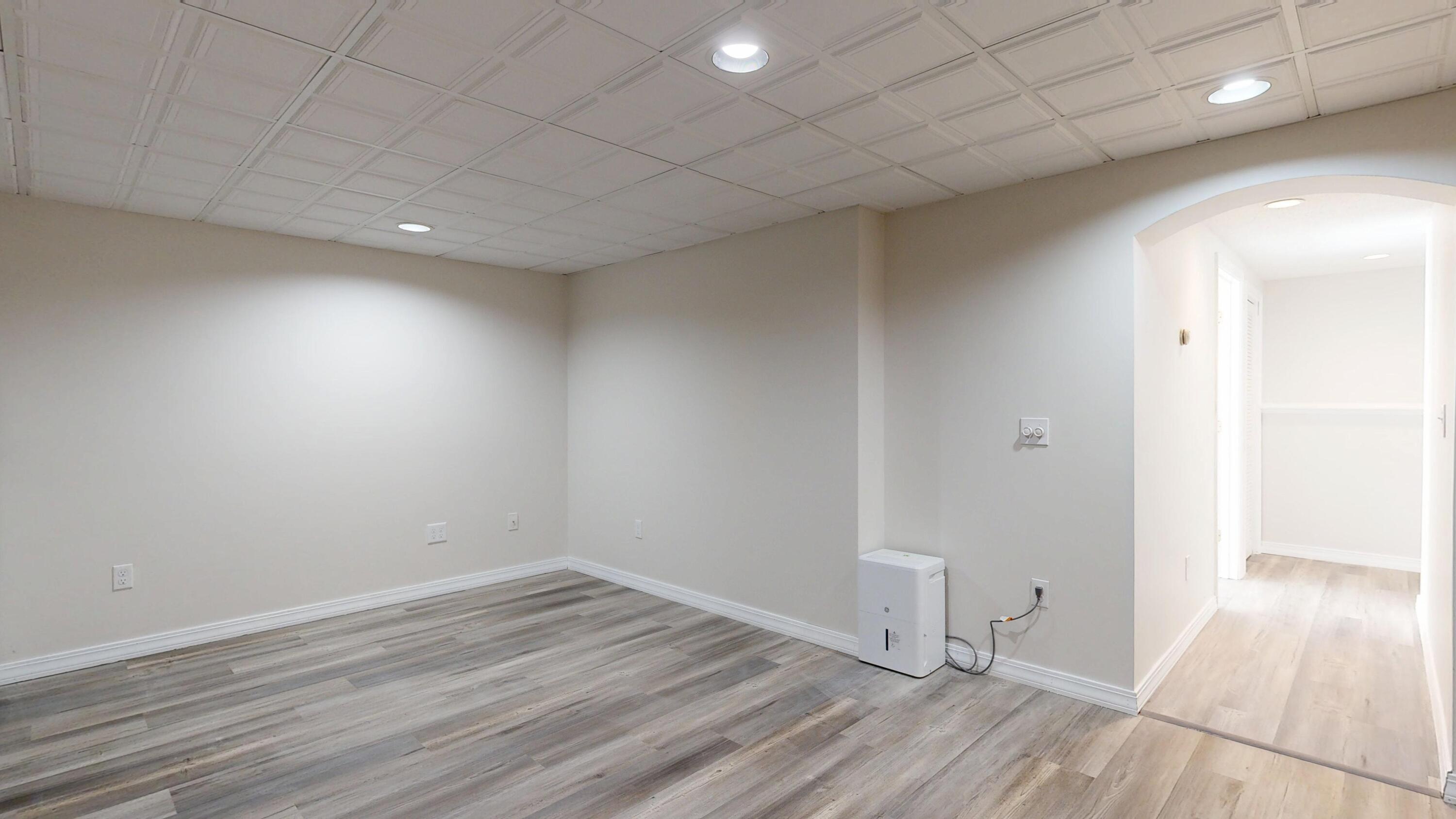 4 Old Lisbon Road Lewiston ME 04240