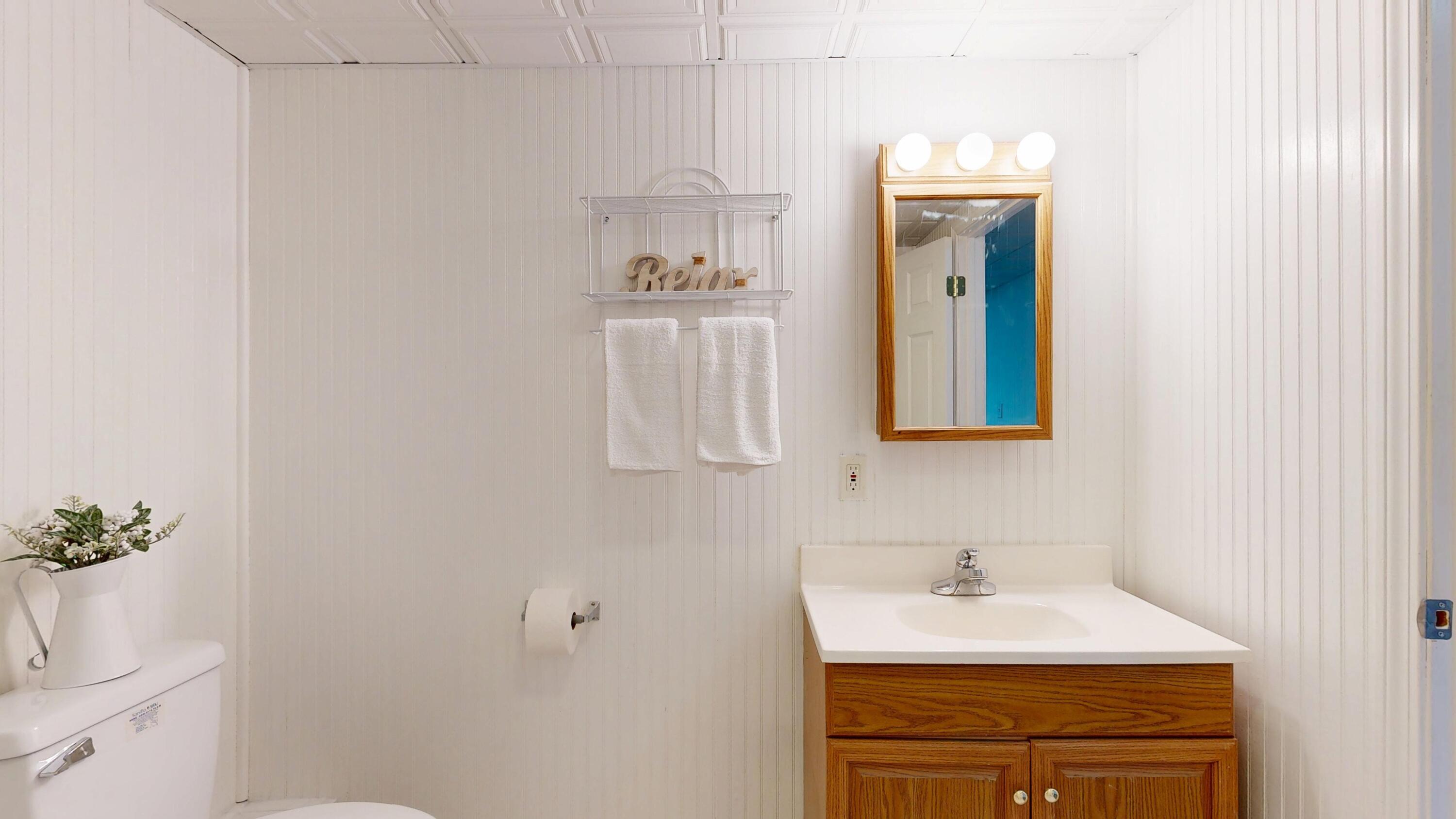 4 Old Lisbon Road Lewiston ME 04240