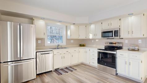 4 Old Lisbon Road Lewiston ME 04240