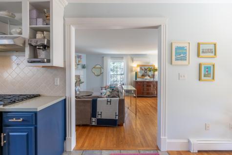 12 Wyman Way Cumberland ME 04021