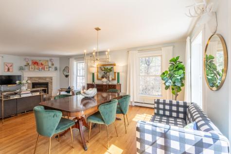 12 Wyman Way Cumberland ME 04021