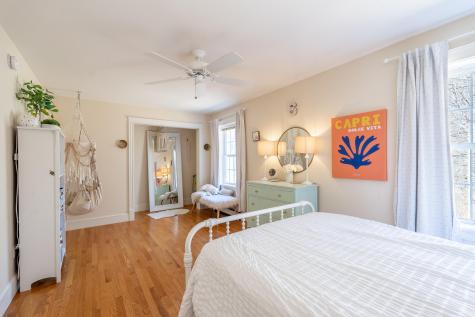 12 Wyman Way Cumberland ME 04021