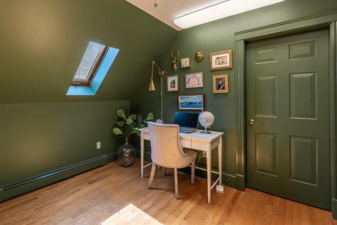 12 Wyman Way Cumberland ME 04021