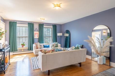 12 Wyman Way Cumberland ME 04021