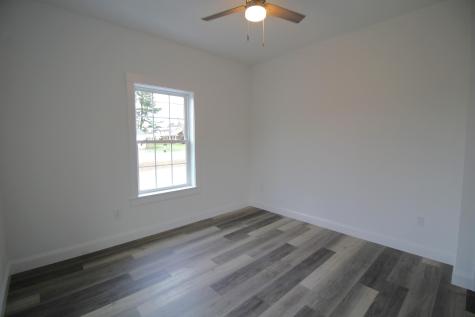 12 Car-ty Court Lewiston ME 04240