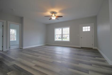 12 Car-ty Court Lewiston ME 04240