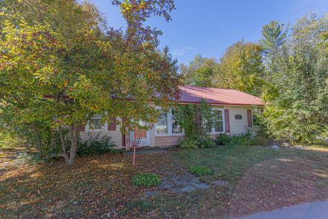 184 Barlen Street Farmington ME 04938