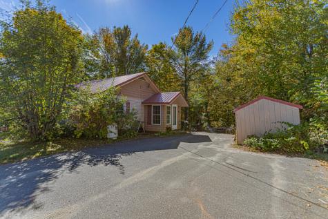 184 Barlen Street Farmington ME 04938