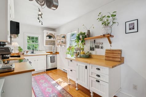 26 Arbutus Avenue South Portland ME 04106