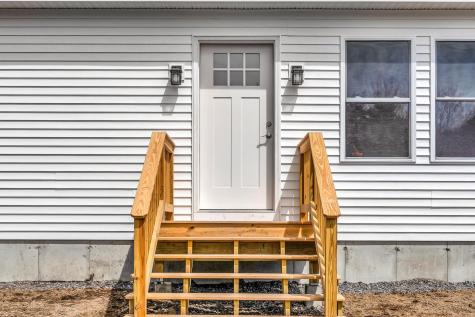 1269 Pequawket Trail Standish ME 04091