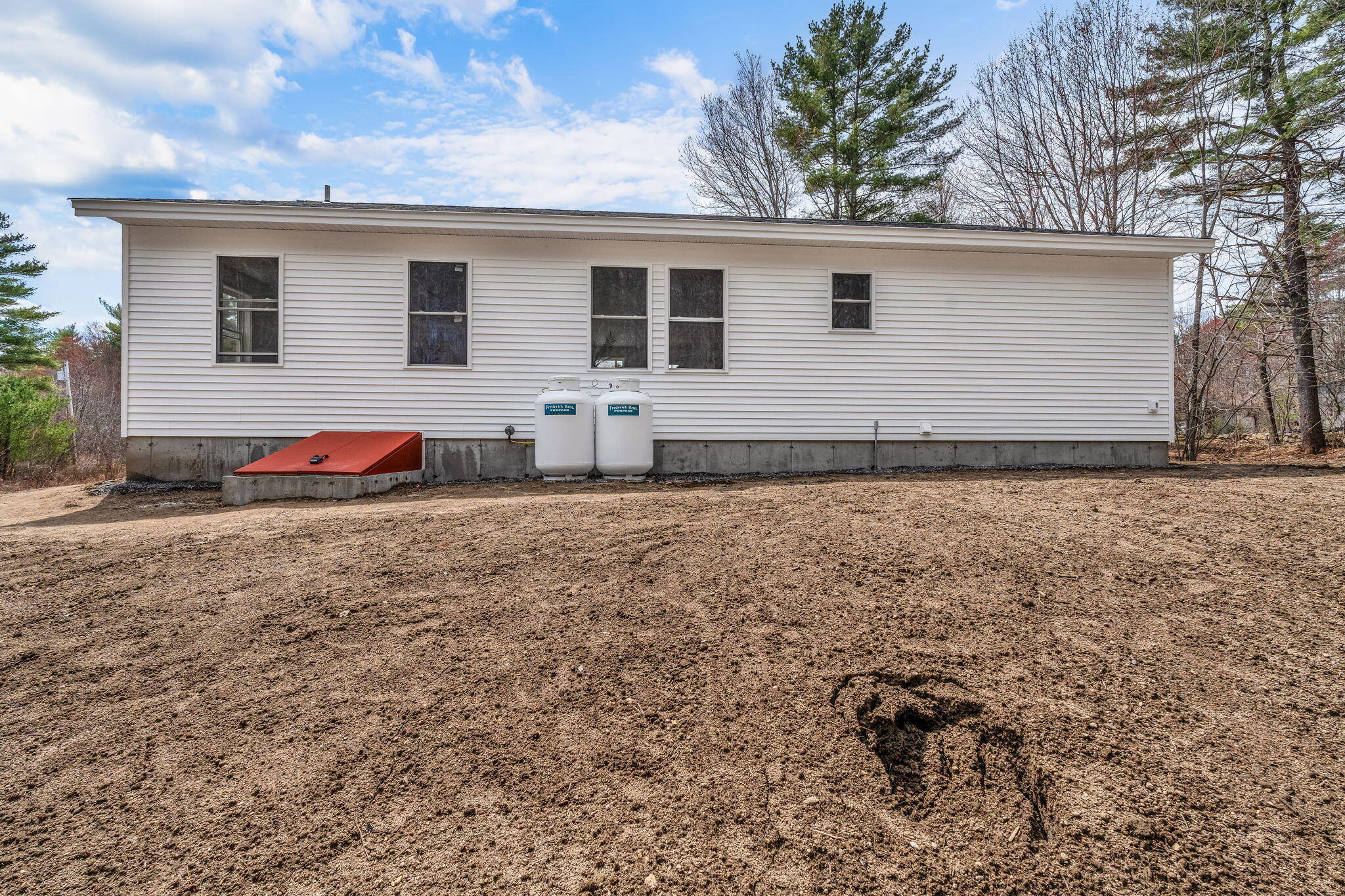 1269 Pequawket Trail Standish ME 04091