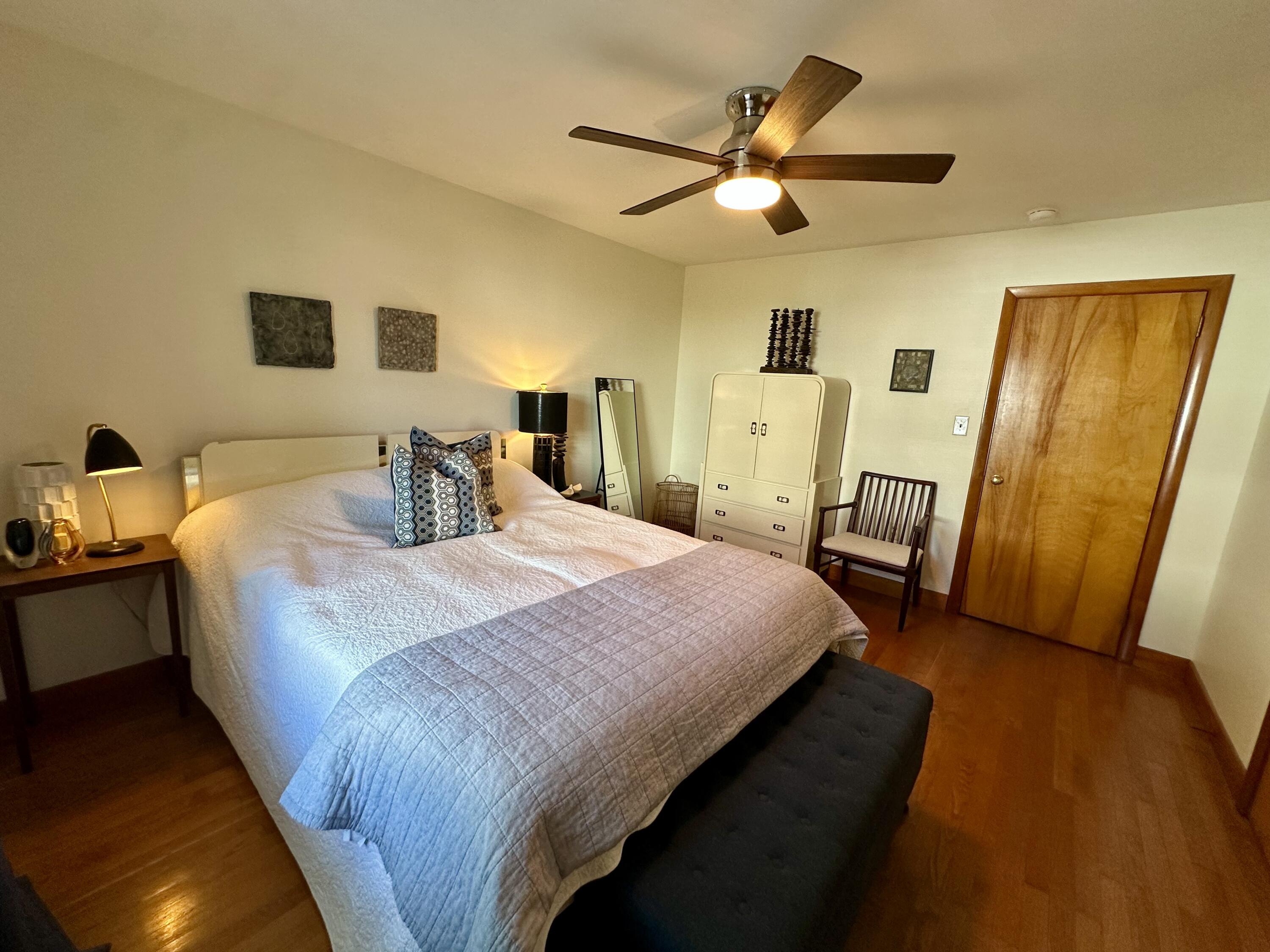 28 1/2 Mclellan Street Brunswick ME 04011