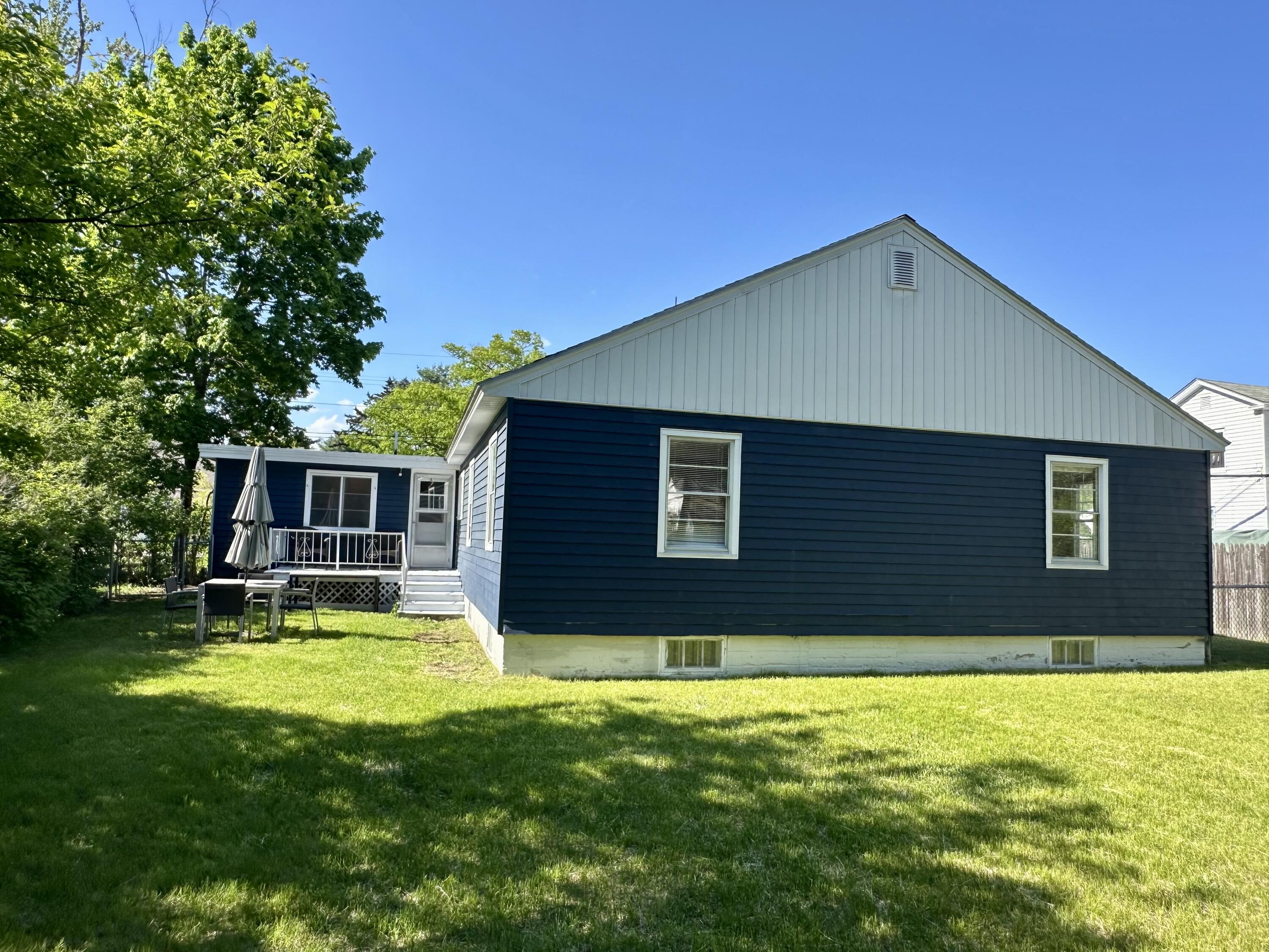 28 1/2 Mclellan Street Brunswick ME 04011