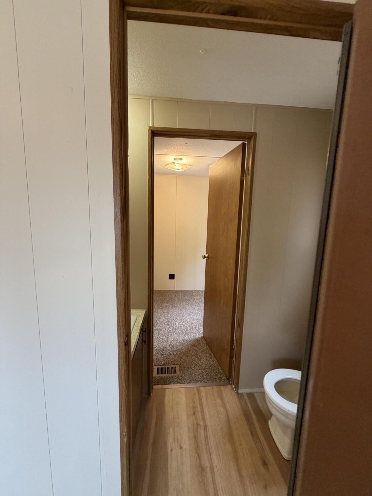 896 Middle Road Dresden ME 04342